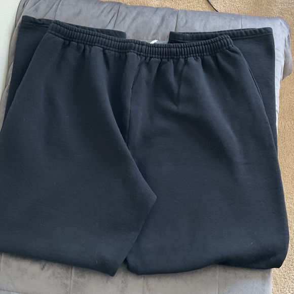 Russell Athletic Black Sweatpants - Picture 3 of 3